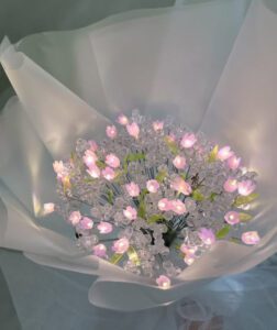 Tulip Bouquet (LED) thumbnail