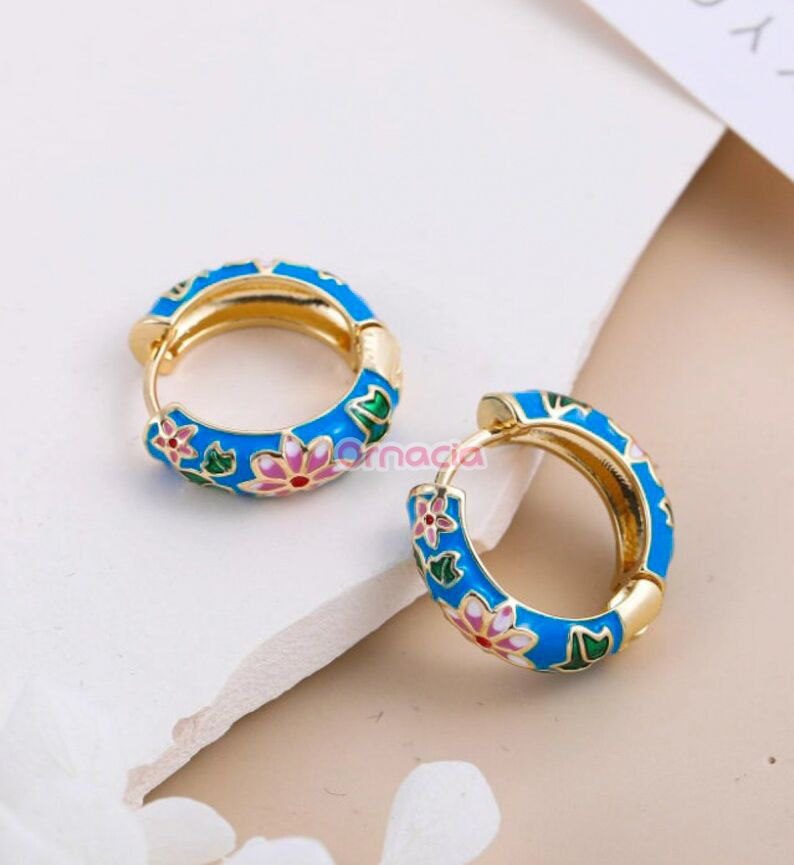 Blue Hoop
