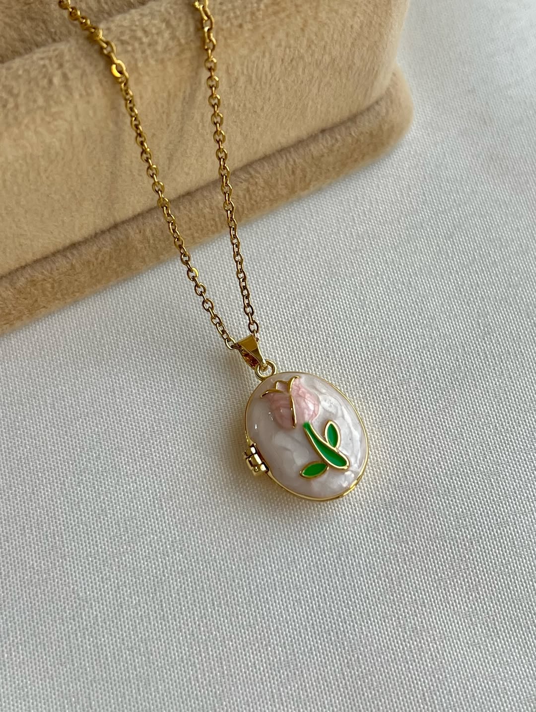 Tulip White